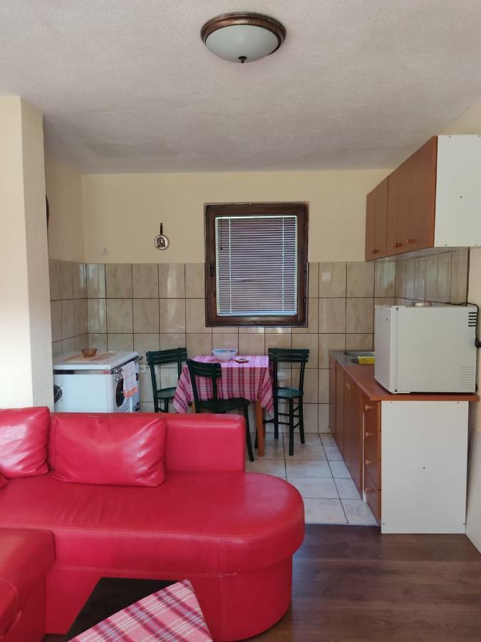 Apartmani Jana Bijelo Polje Exteriör bild