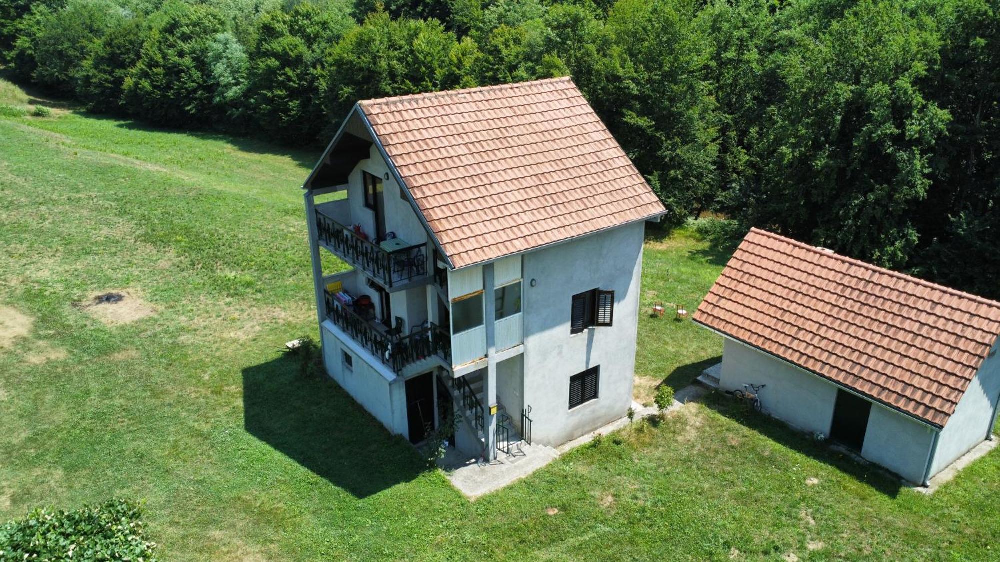 Apartmani Jana Bijelo Polje Exteriör bild
